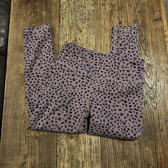 Zyia Active Women's Leopard Print Leggings - Gray - Picture 2 of 3